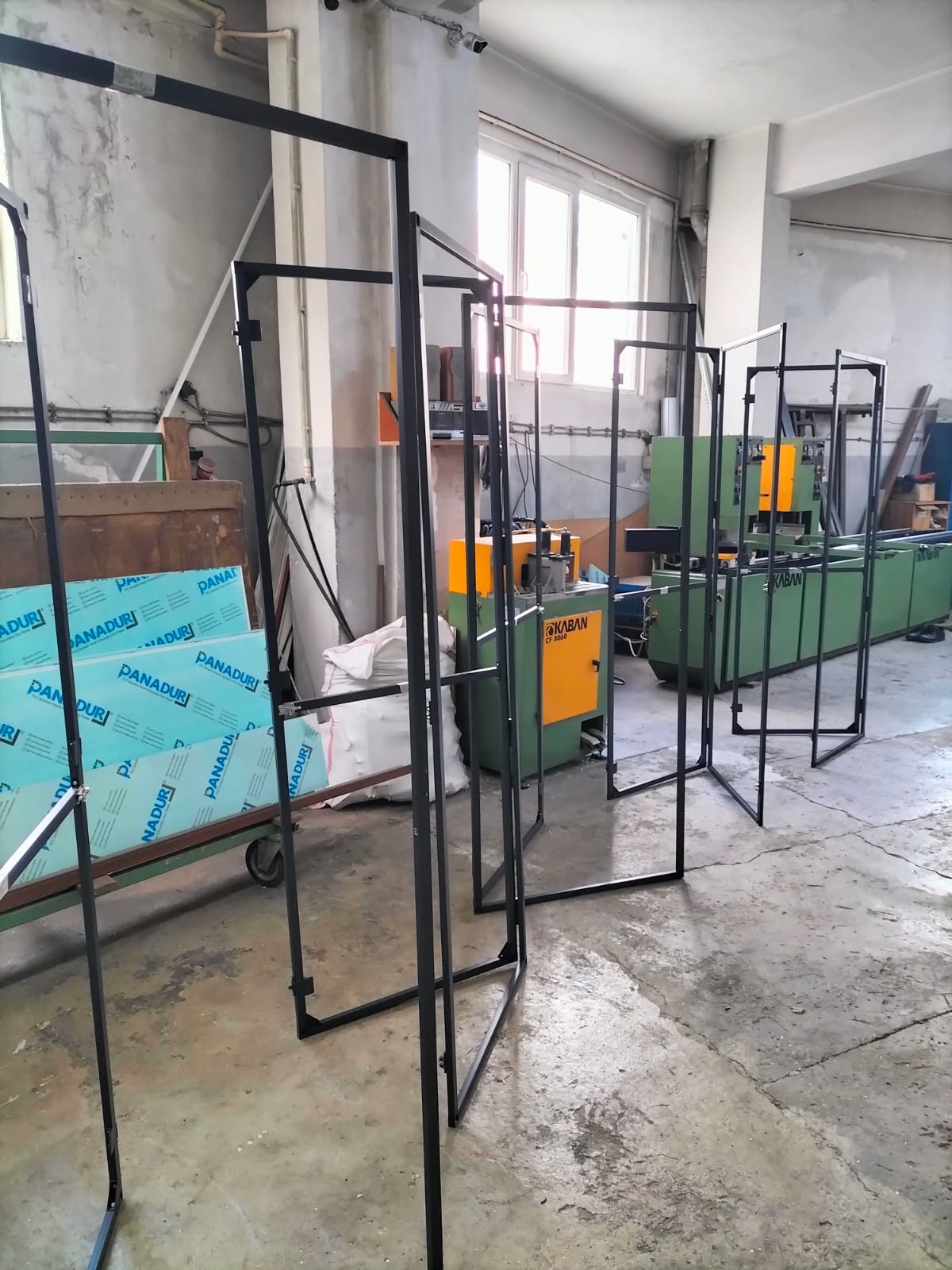 Nisa Pimapen Çalışmaları - kedi-sinekligi-pimapen-tamiri-pencere-sistemleri-17