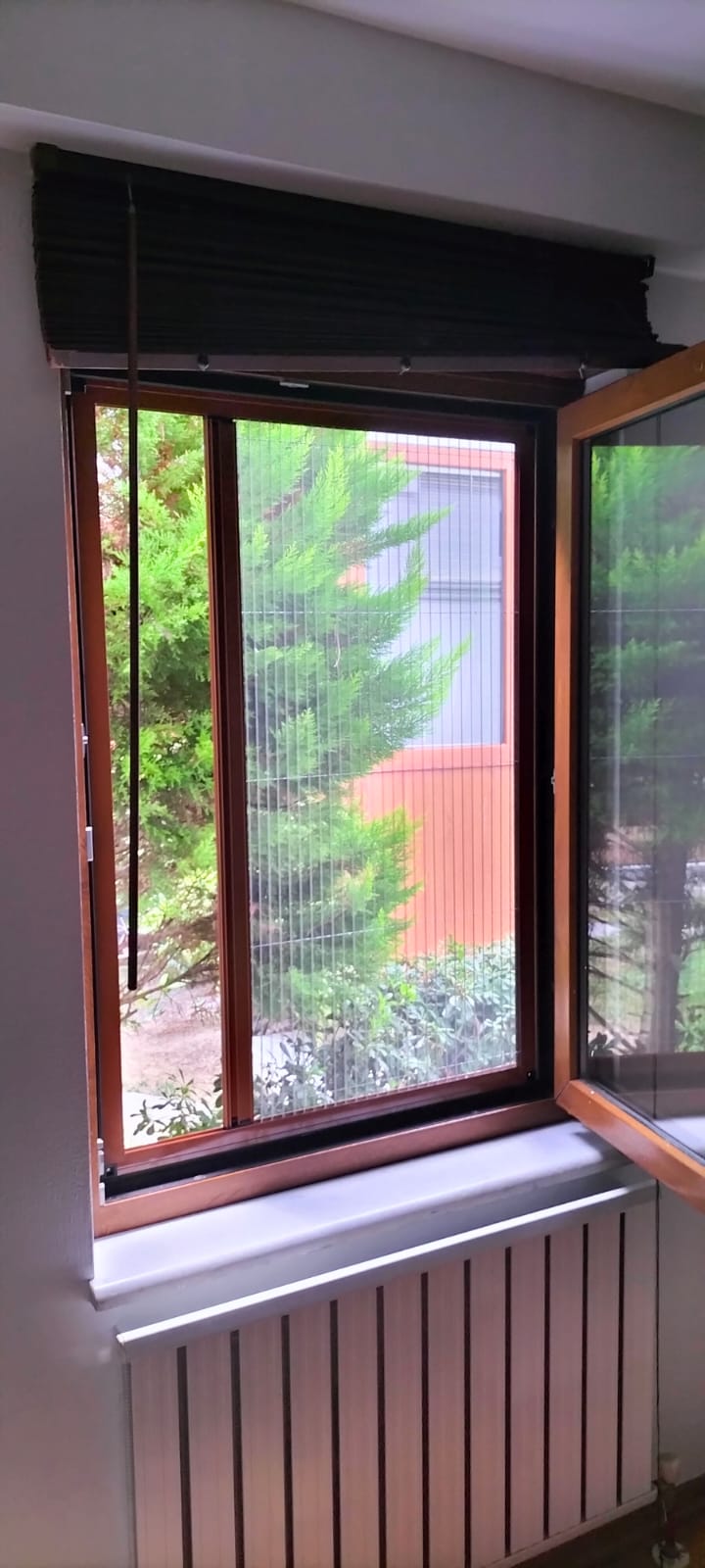Nisa Pimapen Çalışmaları - kedi-sinekligi-pimapen-tamiri-pencere-sistemleri-18