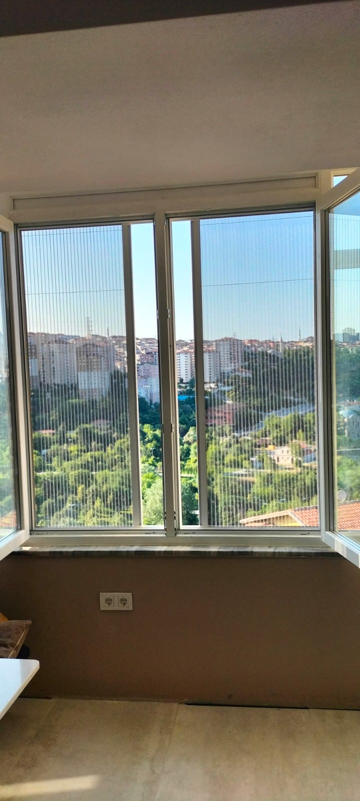 Nisa Pimapen Çalışmaları - kedi-sinekligi-pimapen-tamiri-pencere-sistemleri-22
