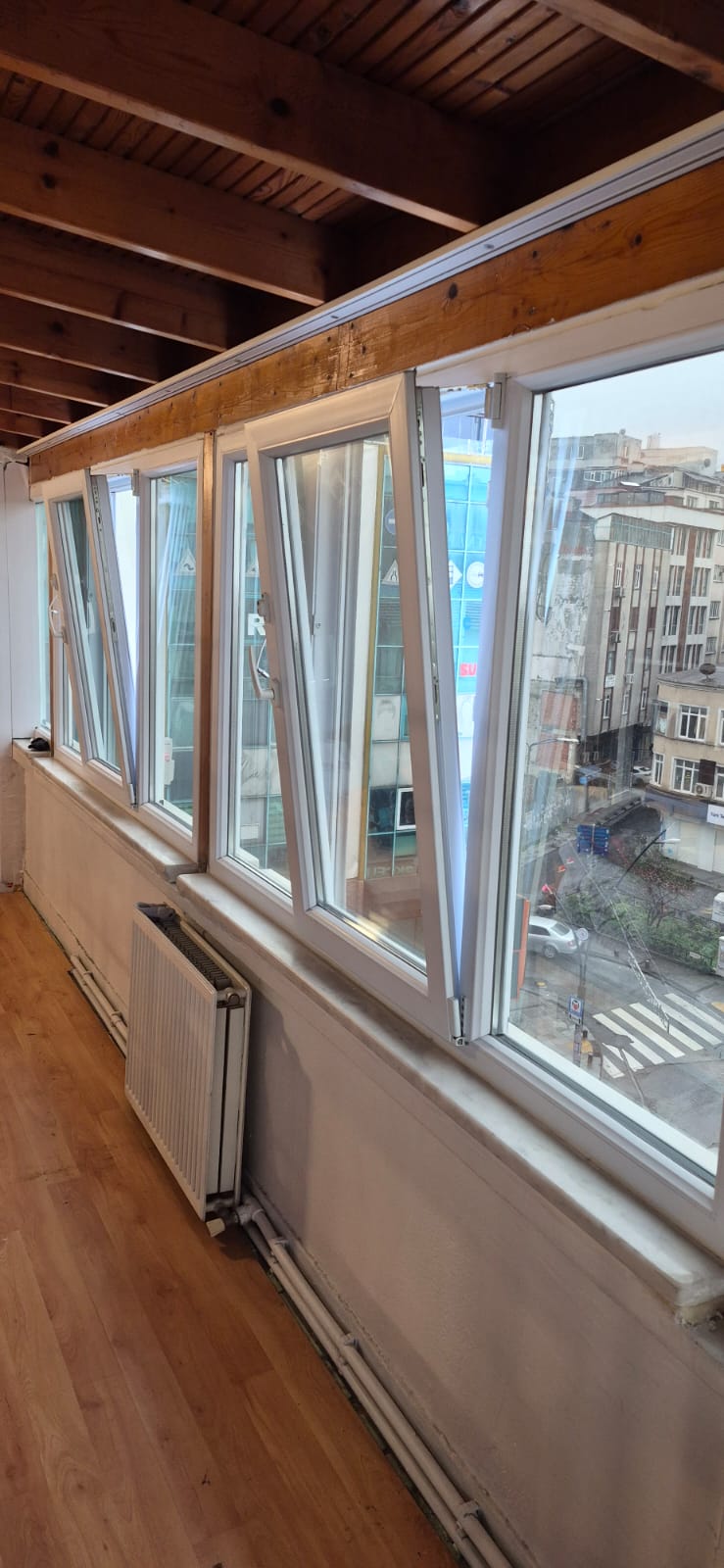 Nisa Pimapen Çalışmaları - kedi-sinekligi-pimapen-tamiri-pencere-sistemleri-3