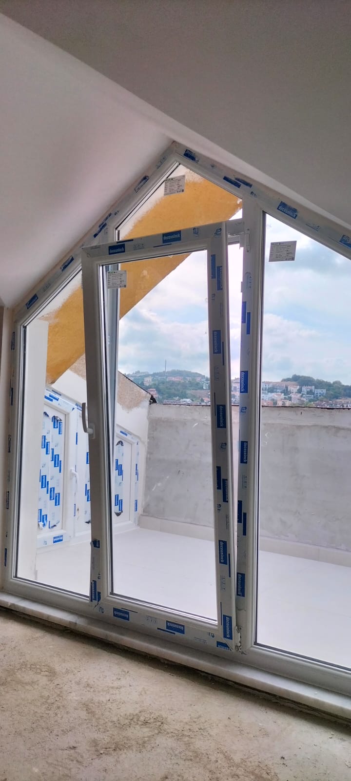 Nisa Pimapen Çalışmaları - kedi-sinekligi-pimapen-tamiri-pencere-sistemleri-37