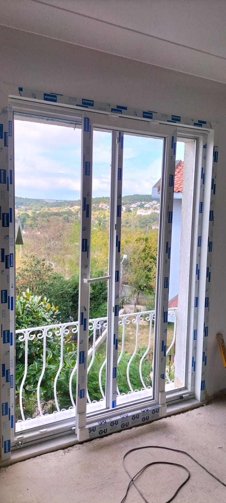 Nisa Pimapen Çalışmaları - kedi-sinekligi-pimapen-tamiri-pencere-sistemleri-38